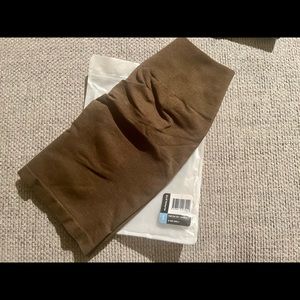 Alphalete Amplify Biker Shorts